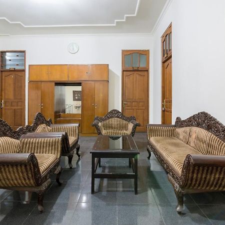 Reddoorz Near Tugu Yogyakarta Hotel Eksteriør billede