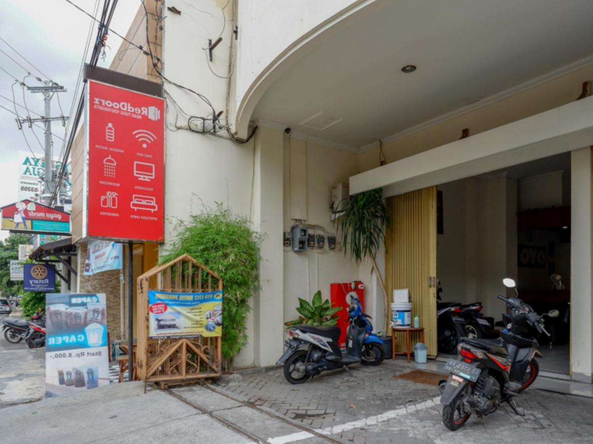 Reddoorz Near Tugu Yogyakarta Hotel Eksteriør billede